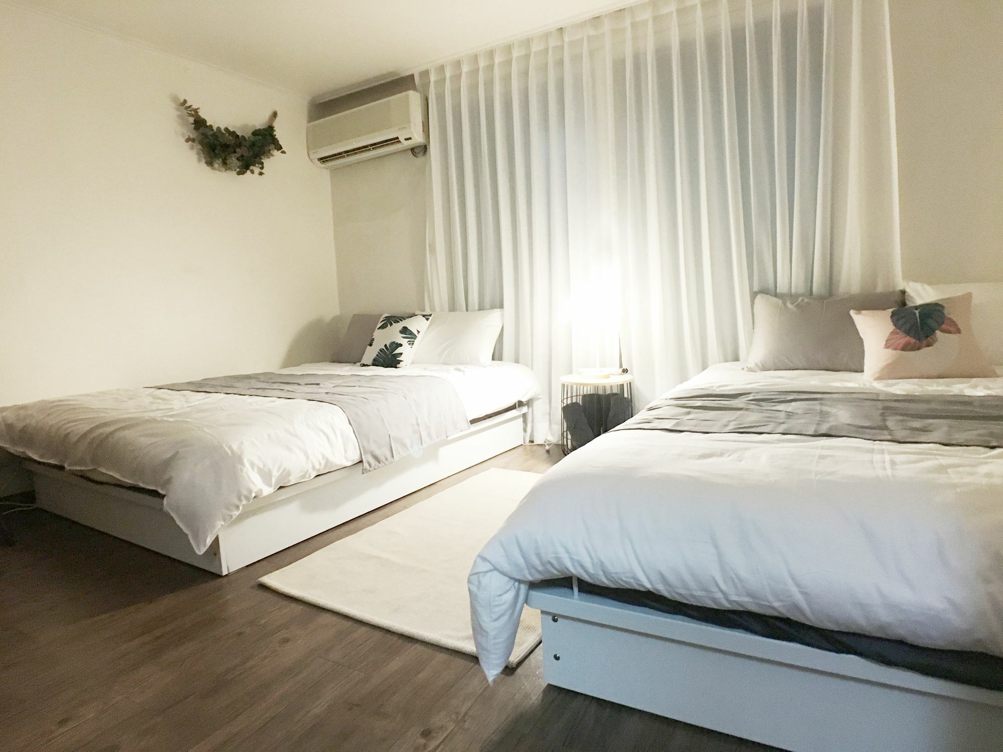 Appartement Sunny House Hongik Snt 1Mins à Séoul Extérieur photo